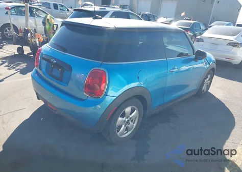 2017 Mini Hardtop Cooper z USA, uszkodzony, nr VIN WMWXP5C33H2F61192